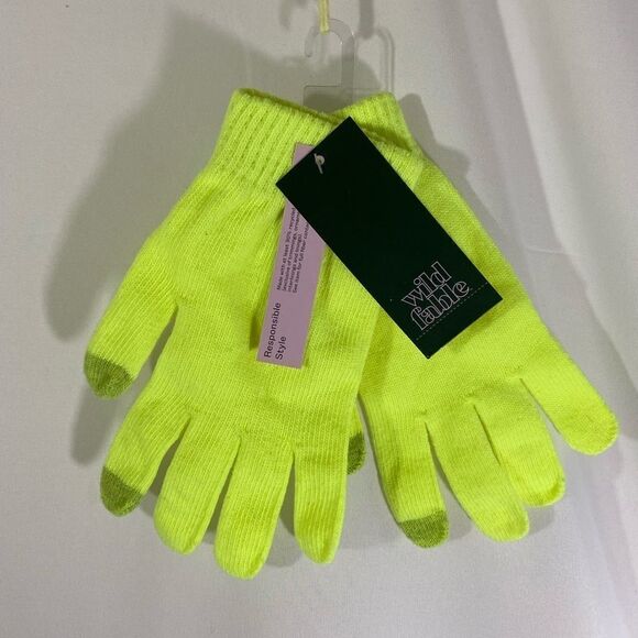 Wild Fable Women’s Touch Screen Compatible Knit Gloves - Picture 1 of 4